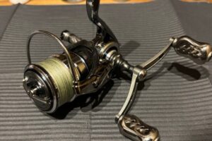 釣具　リール　オーバーホール　ダイワ　18EXIST FCLT2500S-CXH　状態確認